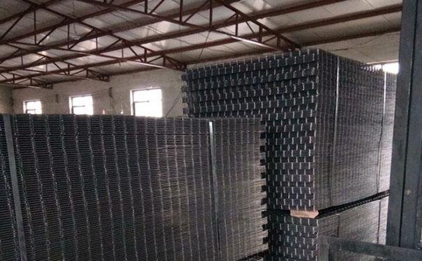 鍍鋅絲(sī)網廠家直銷