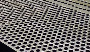 沖孔網的度如(ru)何保證