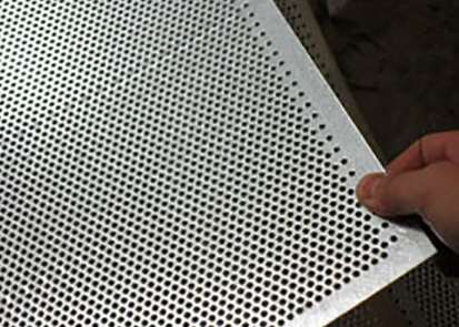 不(bú)鏽鋼沖孔網的防(fáng)腐保護