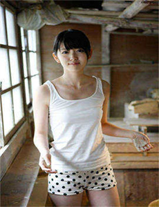 美女裸露无档网站